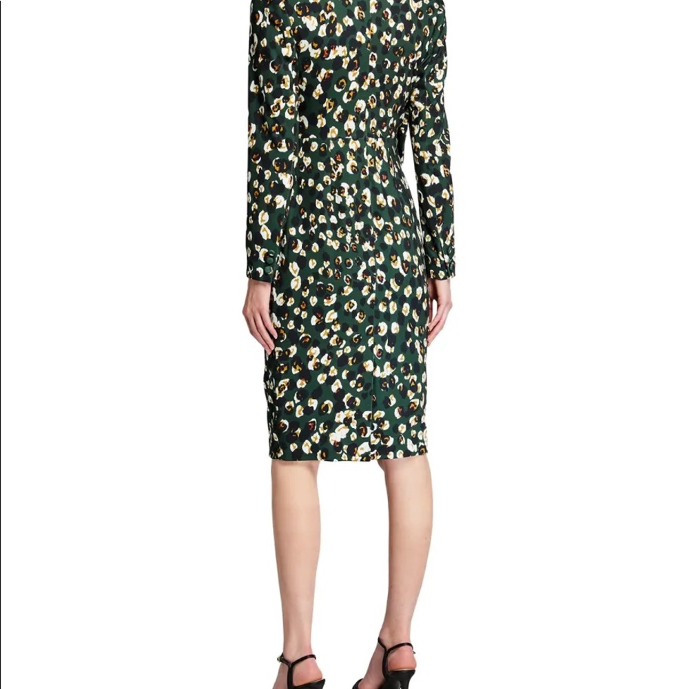 Badgley Mischka Collection V-Neck Sheath Dress - Picture 3 of 12